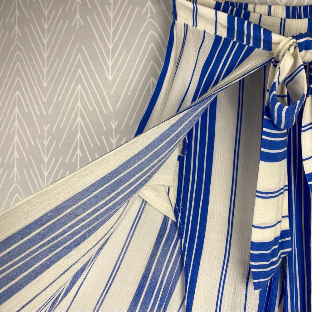 HYFVE Split Front Chic Striped Pants in Blue Stripe. - Picture 3 of 10